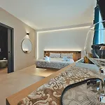L\'Opera - Luxury Apartment