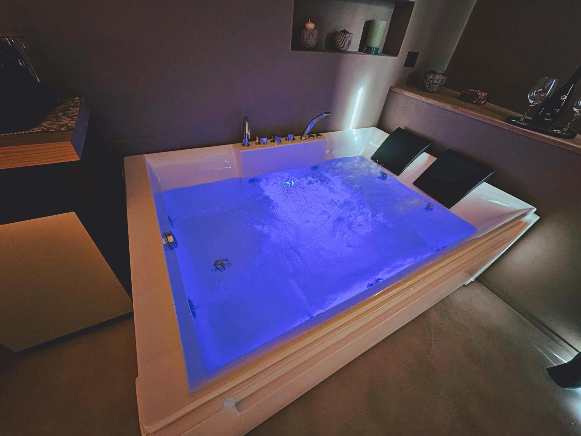 L'opera - Luxury Bed and breakfast *